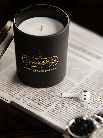 Свеча ароматическая CandleKraft Woodsmoke &amp; Leather Gentle Aroma black &quot;Древесный дым и Кожа&quot; от Мастерской уюта CandleKraft